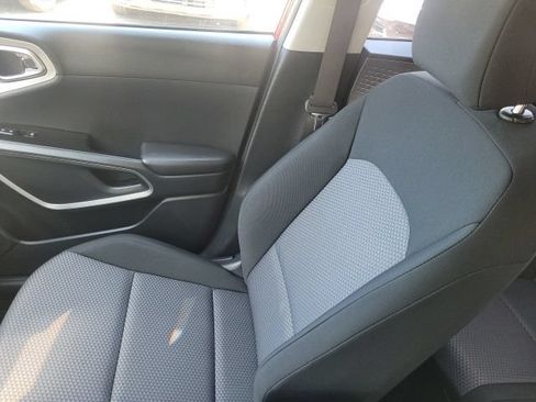 Certified 2024 Kia Soul LX w/ Option Group 015 FWD image 30