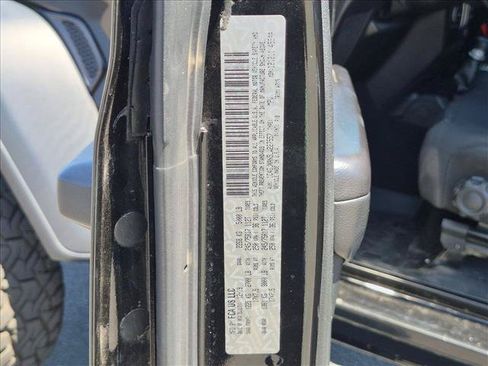Used 2020 Jeep Wrangler Sport AWD/4WD image 21