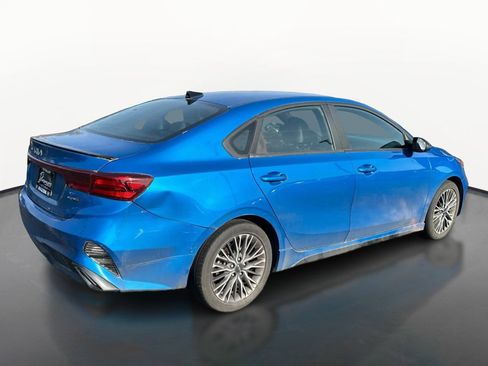 Used 2023 Kia Forte GT-Line w/ GT-Line Technology Package FWD image 3