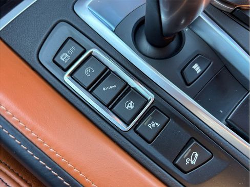 Used 2016 BMW X5 M image 34