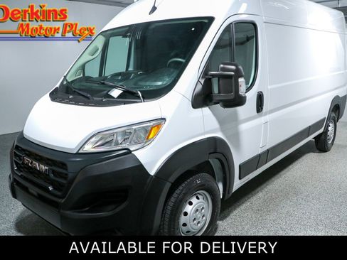 Used 2023 RAM ProMaster 2500 FWD image 1