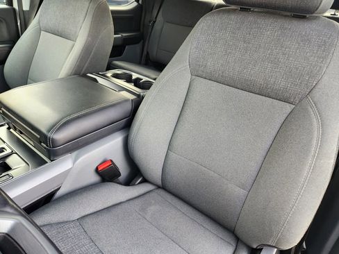 Used 2024 Ford F150 Lightning Flash image 11