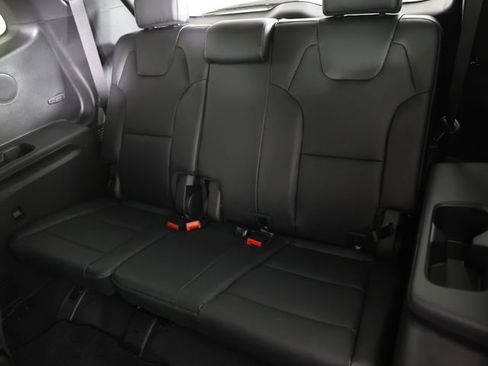 Certified 2025 Kia Telluride SX Prestige X-Line image 10