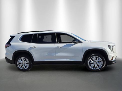 Used 2024 GMC Acadia Elevation FWD image 8