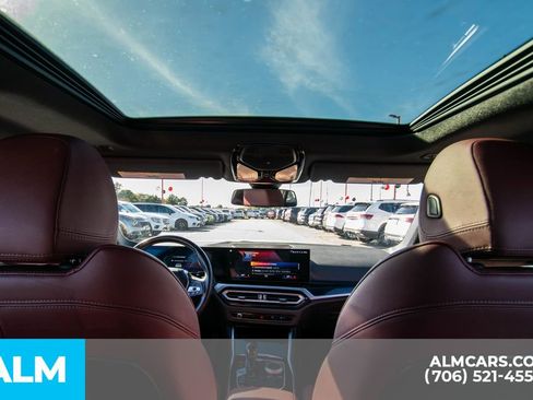 Used 2023 BMW i4 eDrive40 image 12