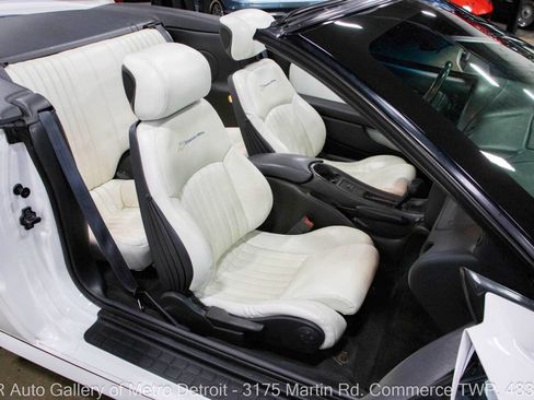 Used 1994 Pontiac Firebird Trans Am GT image 40