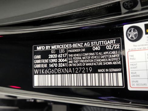 Used 2022 Mercedes-Benz S 500 4MATIC w/ AMG Line Package image 20
