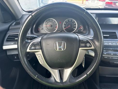 Used 2011 Honda Accord EX-L image 9