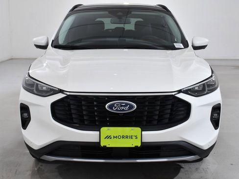 New 2025 Ford Escape SE w/ PHEV Premium Package image 10