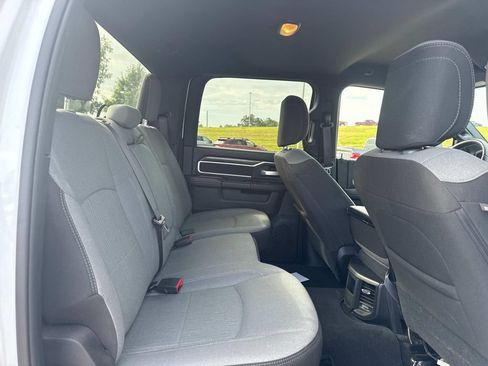 Used 2024 RAM 2500 Big Horn w/ Bed Utility Group AWD/4WD image 15