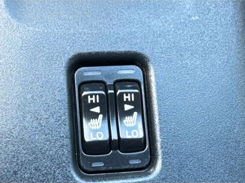 Used 2024 Toyota GR86 Premium RWD image 19