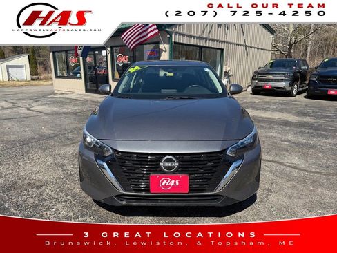 Used 2024 Nissan Sentra S image 9