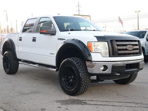 Used 2014 Ford F150 XLT w/ Equipment Group 302A Luxury image 5