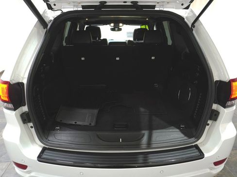 Used 2018 Jeep Grand Cherokee Altitude image 6