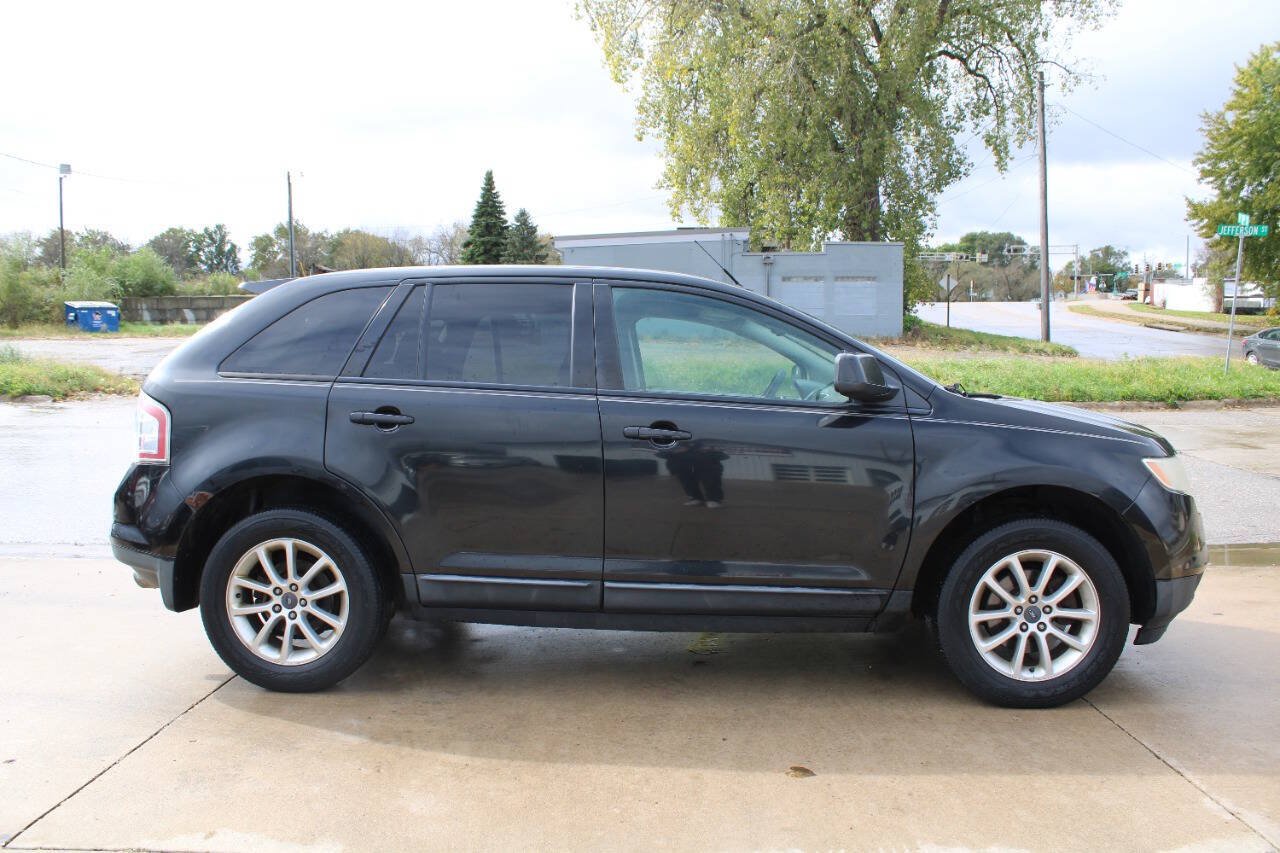 Used 2010 Ford Edge SEL AWD/4WD image 3