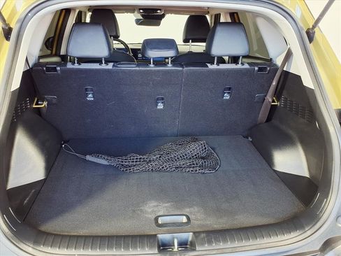 Used 2024 Kia Seltos S image 9