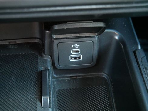 Used 2026 Ford Bronco Outer Banks AWD/4WD image 32