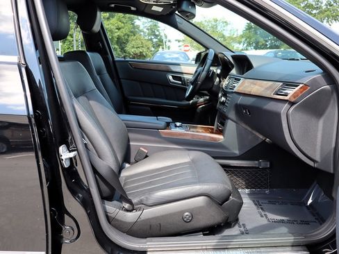 Used 2013 Mercedes-Benz E 350 BlueTEC Sedan image 17