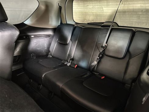 Used 2017 Nissan Armada SL w/ Technology Package image 26