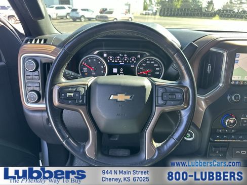 Used 2021 Chevrolet Silverado 1500 High Country w/ Technology Package image 14