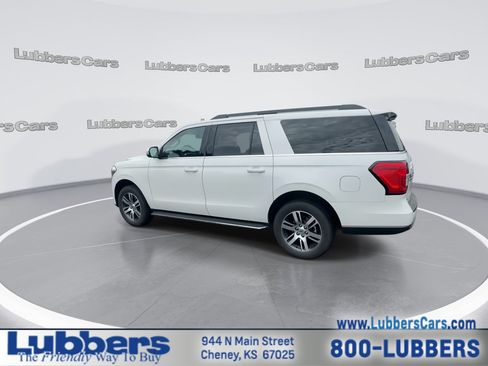 Used 2022 Ford Expedition Max XLT AWD/4WD image 6