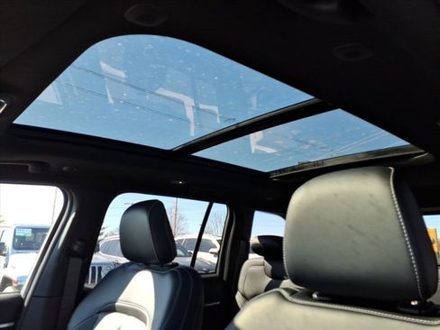 New 2026 Jeep Grand Cherokee Limited image 14