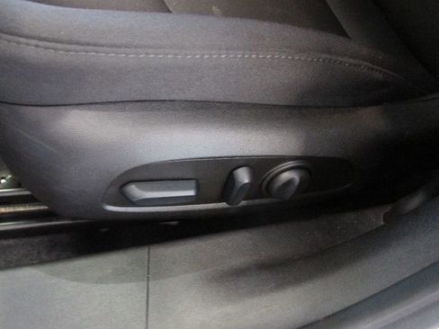 Used 2024 Chevrolet Malibu LT image 26