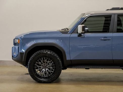 Used 2025 Toyota Land Cruiser image 39