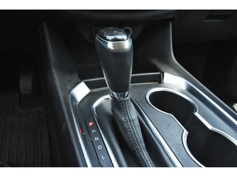 Used 2019 Chevrolet Traverse LS FWD image 25