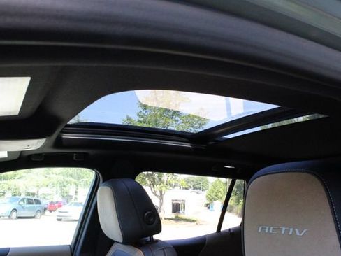 Used 2026 Chevrolet Equinox ACTIV w/ Safety and Technology Package FWD image 17