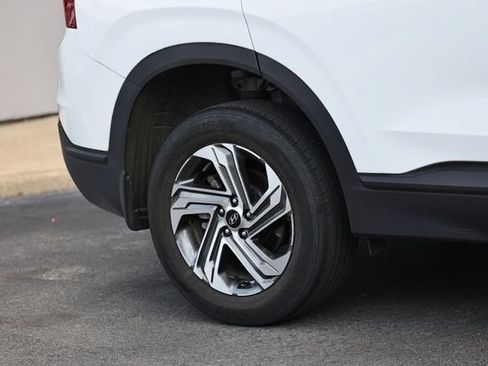 Used 2023 Hyundai Santa Fe SE AWD/4WD image 6
