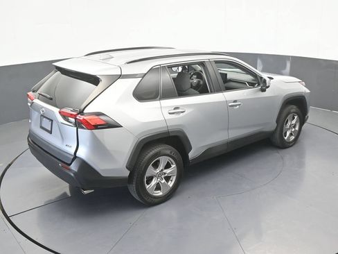 Used 2022 Toyota RAV4 XLE w/ Convenience Package FWD image 49