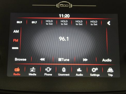 Used 2019 FIAT 500X Trekking w/ Sunroof & Beats Package image 15