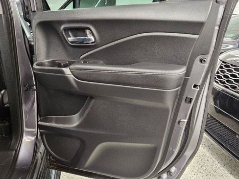 Used 2019 Honda Ridgeline RTL-T image 33