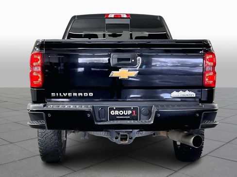 Used 2017 Chevrolet Silverado 2500 High Country w/ Duramax Plus Package image 4