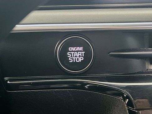 Used 2025 Kia K5 GT-Line w/ GT-Line Premium Package image 19