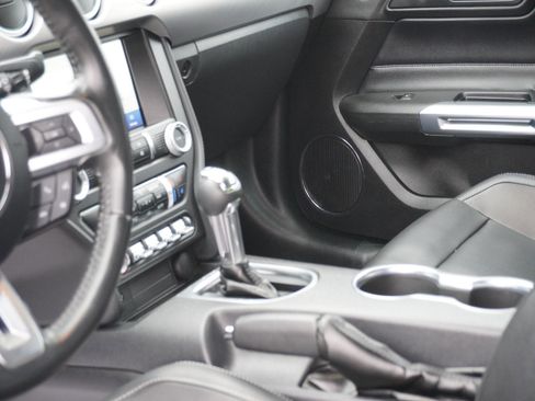 Used 2022 Ford Mustang Premium image 13