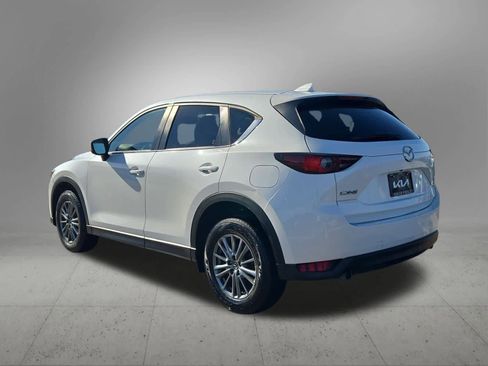 Used 2017 MAZDA CX-5 Touring w/ Preferred Equipment Package image 4