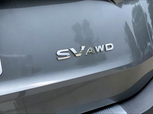 Used 2023 Nissan Rogue SV w/ SV Premium Package AWD/4WD image 10
