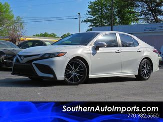 Used 2022 Toyota Camry SE w/ Carpet Mat Package (TMS) video 1