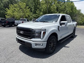 Used 2024 Ford F150 Lariat w/ Equipment Group 502A High AWD/4WD video 3