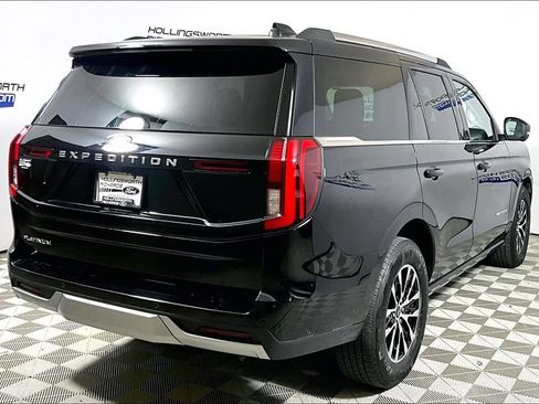 Used 2025 Ford Expedition Platinum AWD/4WD image 9