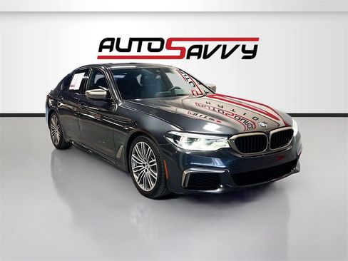 Used 2019 BMW M550i xDrive image 1
