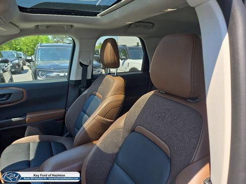 Certified 2025 Ford Bronco Sport Outer Banks w/ Outer Banks Tech Package+ AWD/4WD image 39