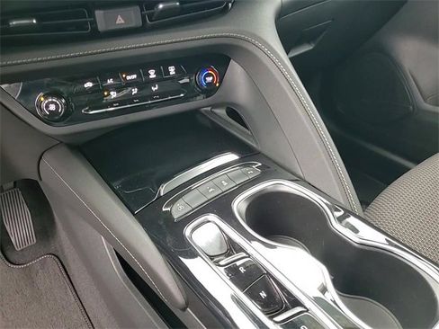 Certified 2022 Buick Envision Preferred w/ Safety Package image 20