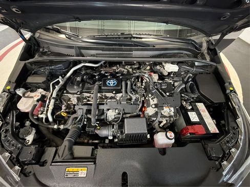 Used 2023 Toyota Corolla LE FWD image 11