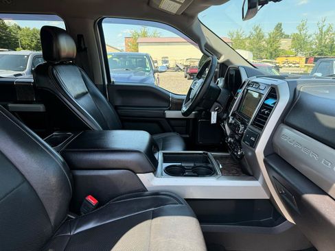 Used 2019 Ford F250 Lariat w/ Chrome Package AWD/4WD image 23