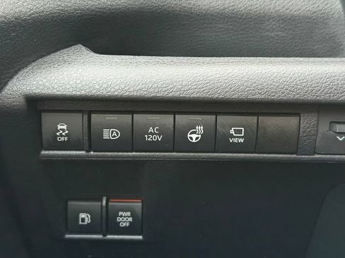 Certified 2025 Toyota Sienna Platinum AWD/4WD image 40