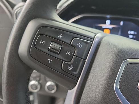 Used 2025 GMC Sierra 1500 SLT image 42