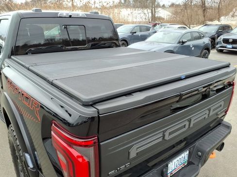 Used 2025 Ford F150 Raptor AWD/4WD image 5